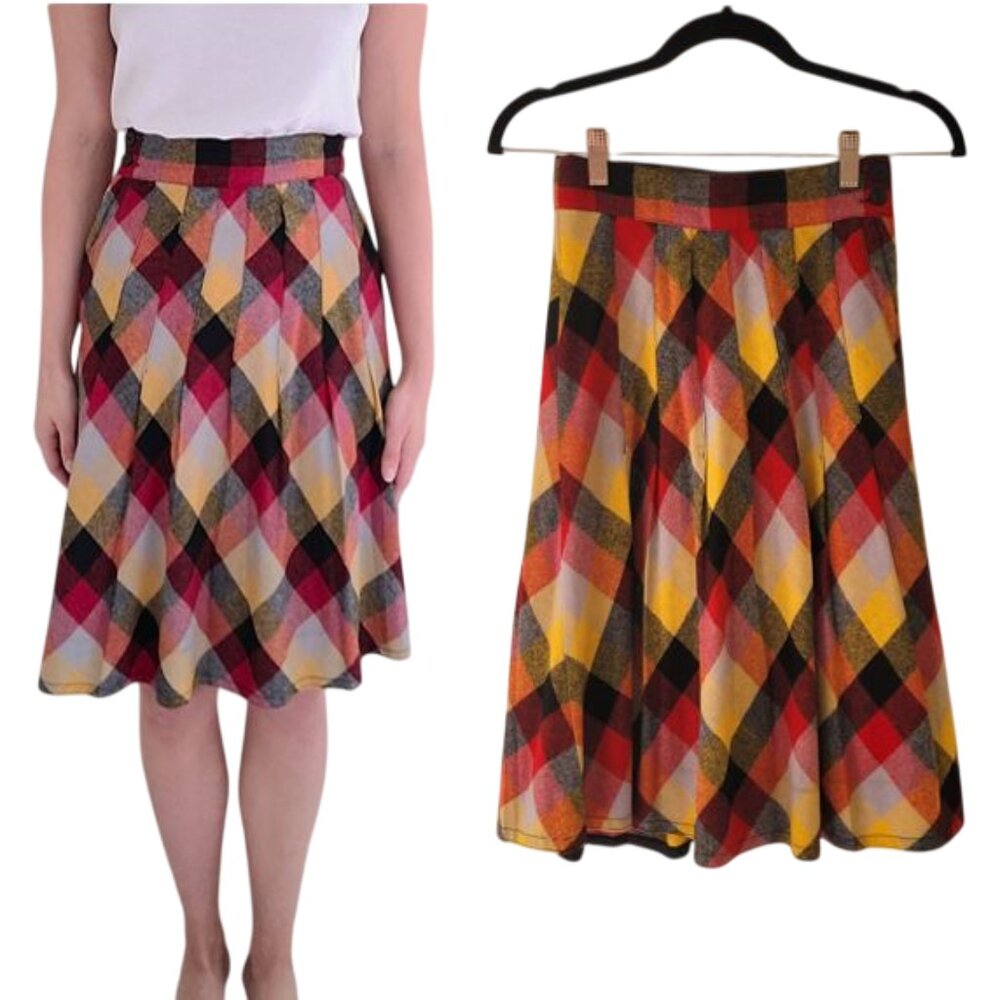 60/70s Autumn A-Line Vintage Plaid Check Side-Button Pleated Skirt XS 24" waist